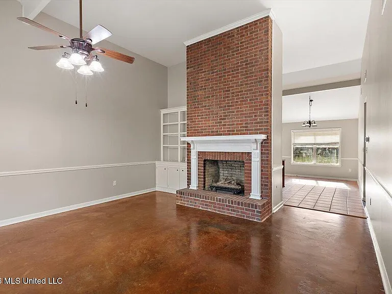 33 Peppermill Dr — Photo 6