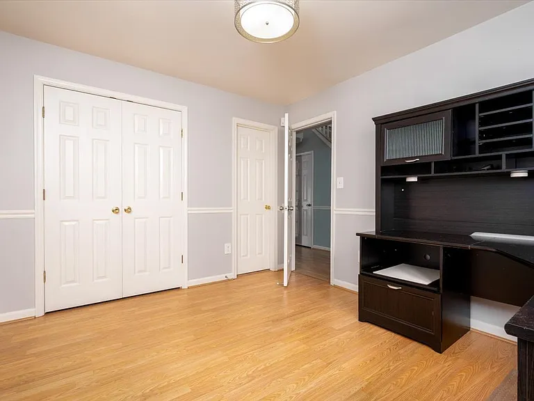 2209 Commissary Cir #284 — Photo 26
