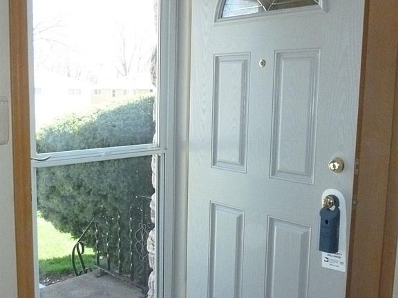 Updated storm & entry door..