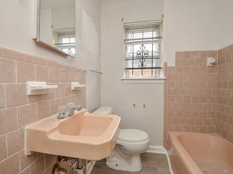 5243 Greylog Dr — Photo 15