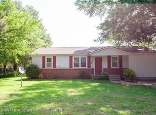 400 Camille St, Senatobia, MS 38668