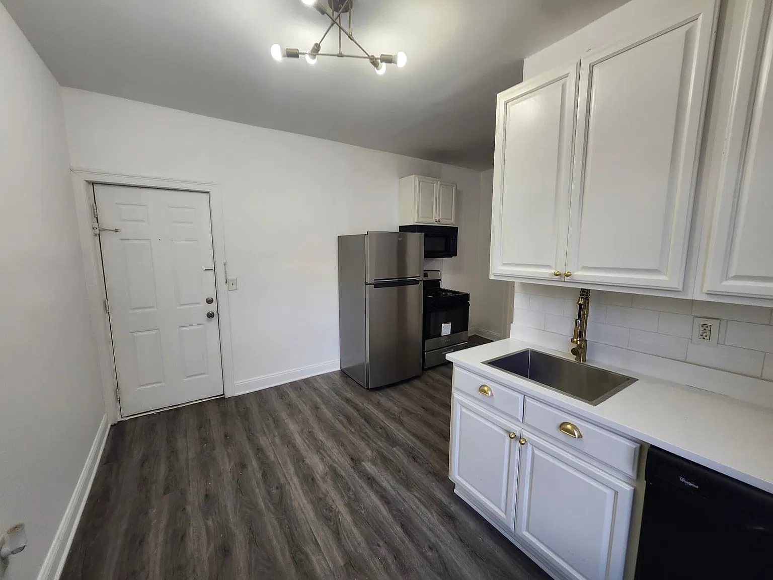 34 Clifton Place — Photo 2