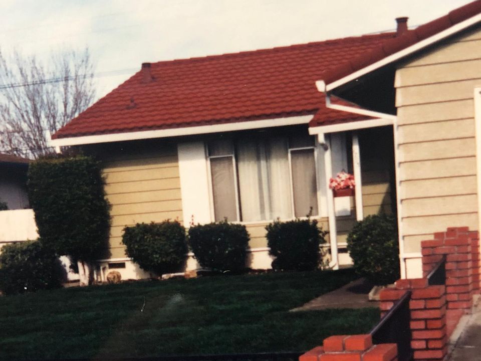 1st image of 1793 Rosswood Dr