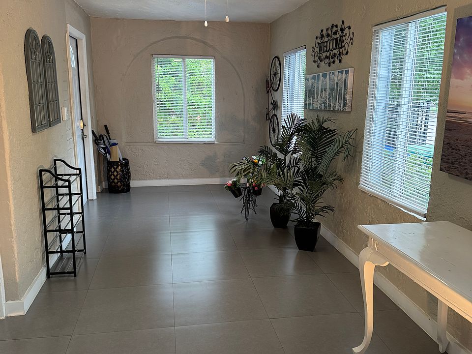 Indoor patio room