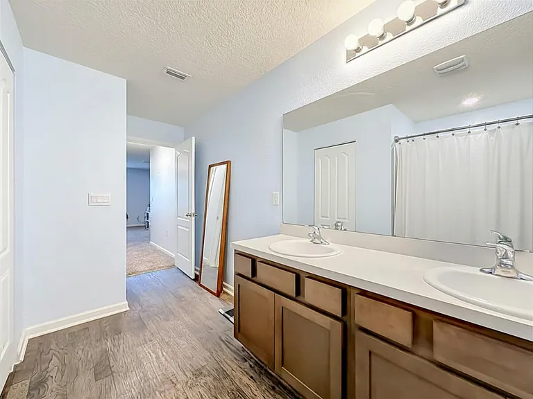 75346 Bridgewater Dr — Photo 6