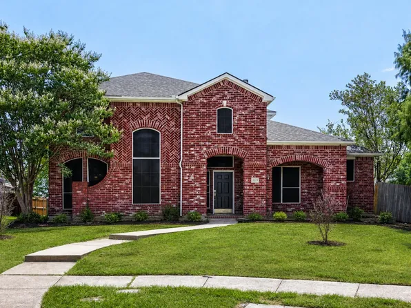 1013 Hampstead Dr, Mesquite, TX 75181