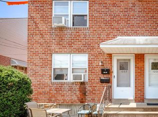 1002 Napfle Ave, Philadelphia, PA 19111