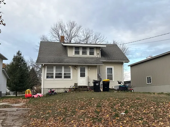 123 Silver St N, Wykoff, MN 55990