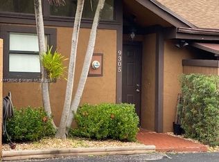 9305 SW 130th St, Miami, FL 33176