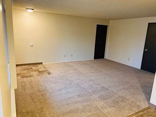 4th image of 6925 47th Ave NE #22