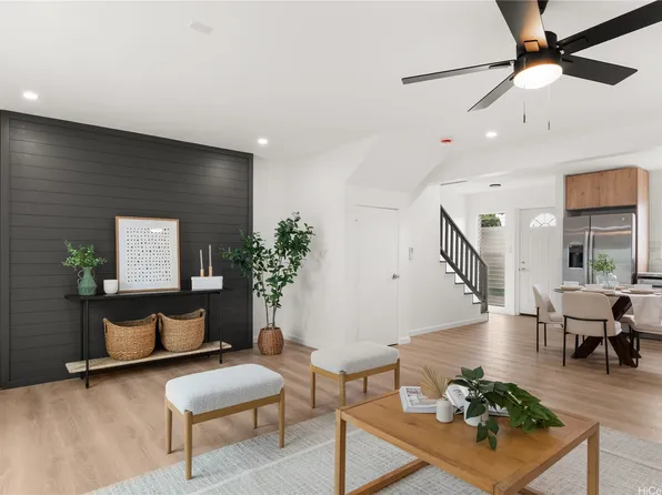 91-668 Kilaha St APT I2, Ewa Beach, HI 96706