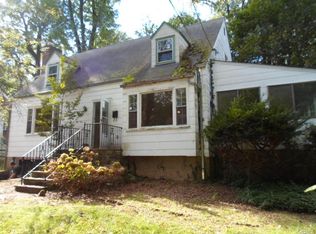 7 S Clinton Ave, Hastings On Hudson, NY 10706