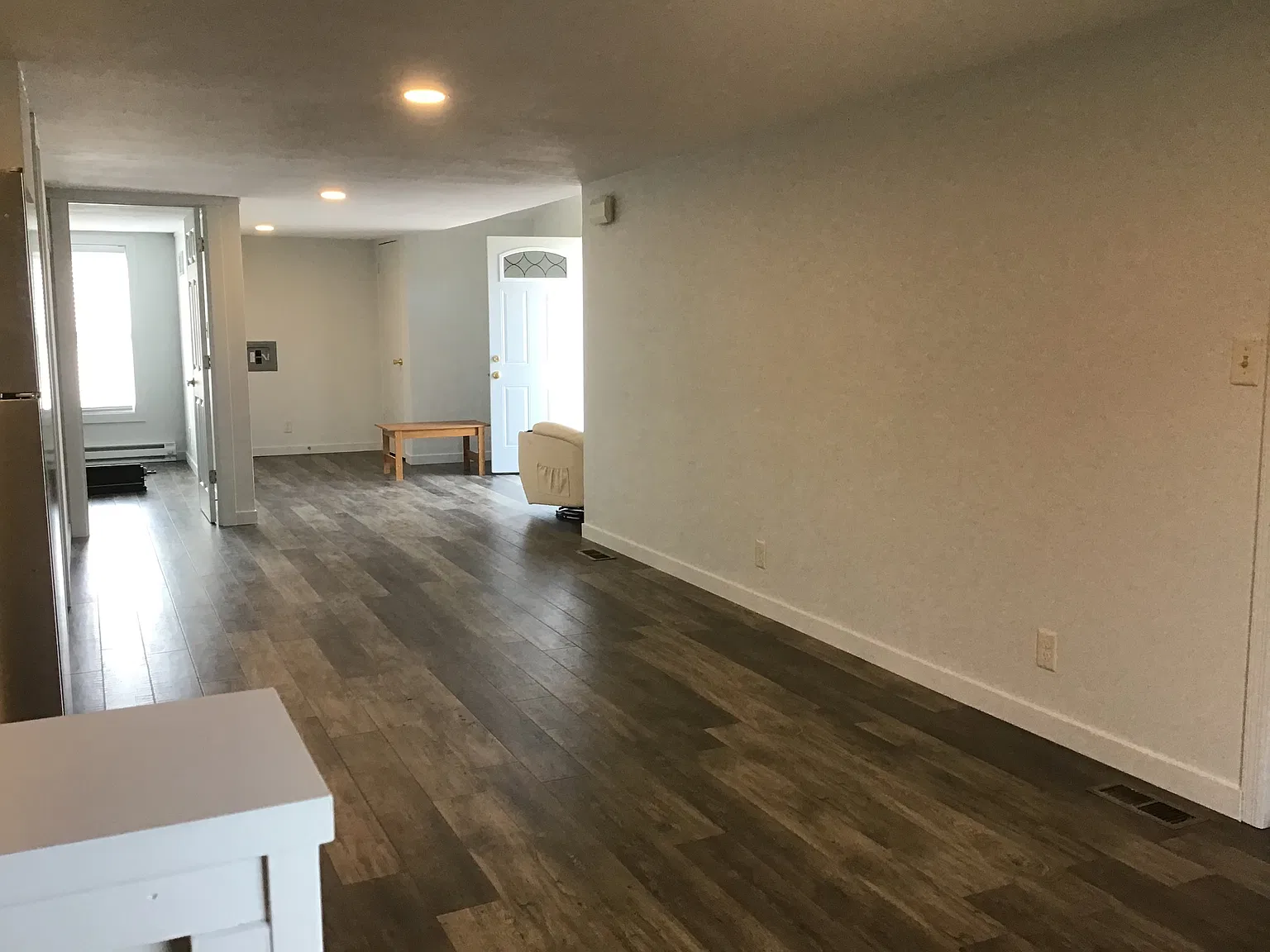 1 bed, 600 sqft, $1,200 — Photo 3