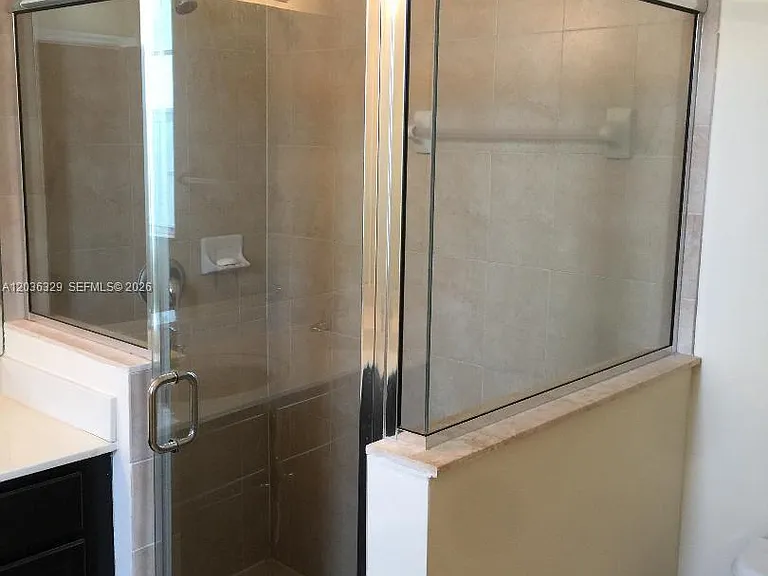 9350 SW 170th Psge #9350 — Photo 9