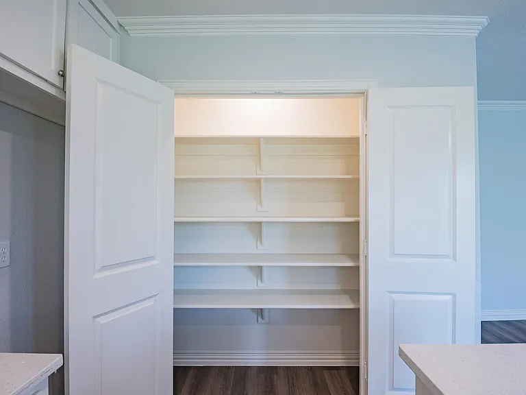 3462 Coronado Ct — Photo 18