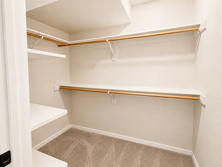 8381 W Oregon St — Photo 20