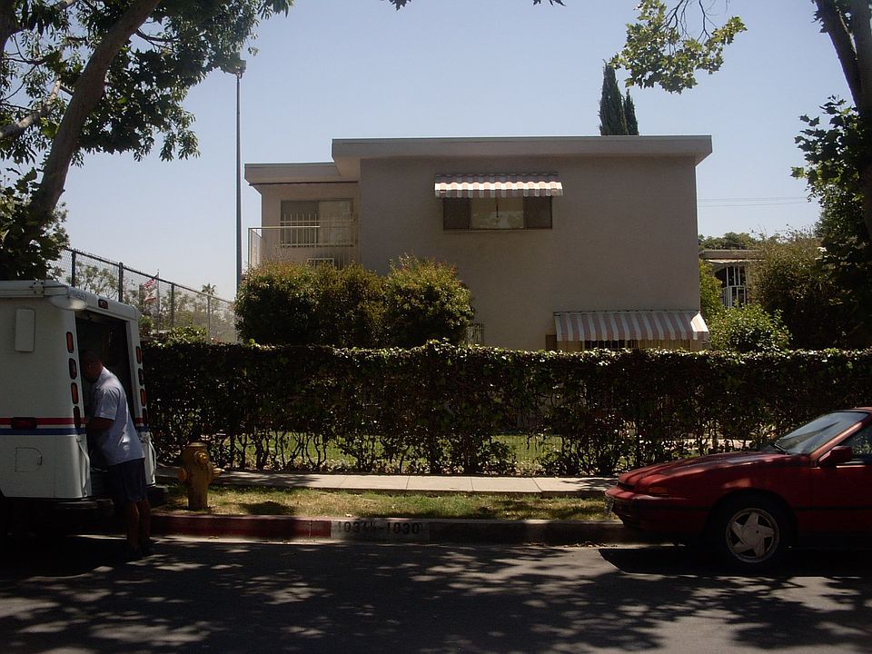 FRONT VIEW OF HOME