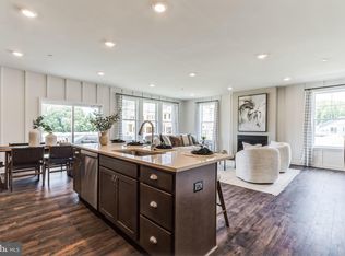 728 Aldora Dr #113, Aberdeen, MD 21001