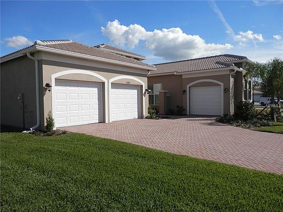 2nd image of 16302 Garnet Glen Pl