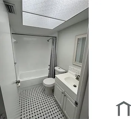 1433 S Belcher Rd #D11 — Photo 4