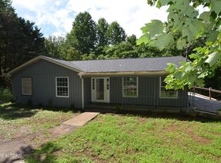 188 Green Ln, Powell, TN 37849
