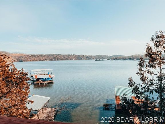 3rd image of 208 Winterset Ct