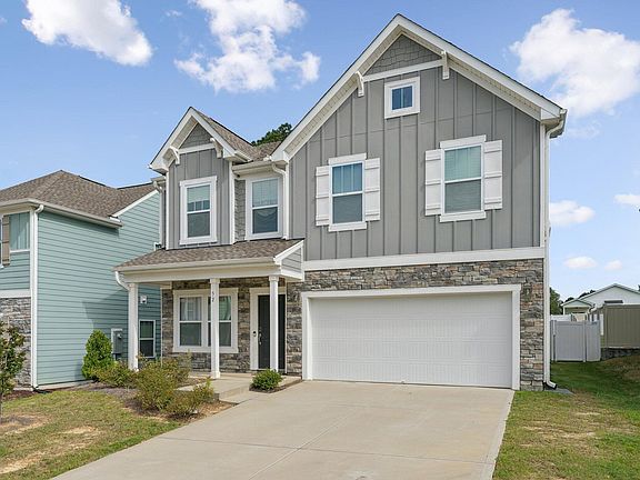 2nd image of 52 Tanglewood Pl