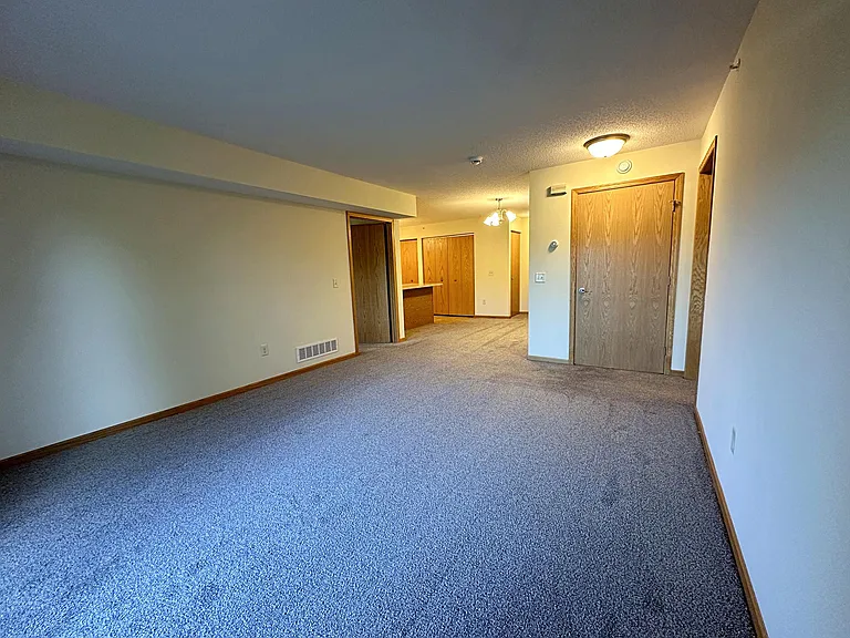 Arcade Estates West — Photo 29