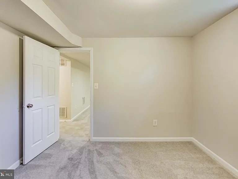 43537 Clivedon Ct — Photo 37