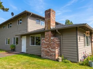1266 Woodgate Ave APT B, Marysville, WA 98270