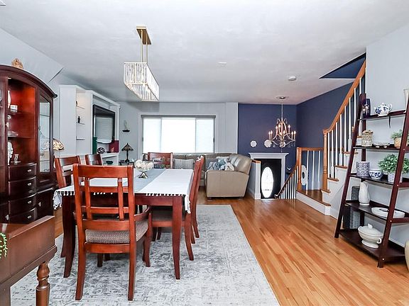 5th image of 841 Rensselaer Ave