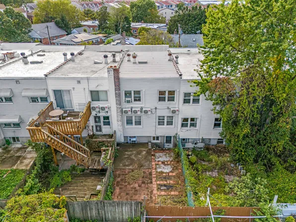 5-39 117th Street image 26 of 28