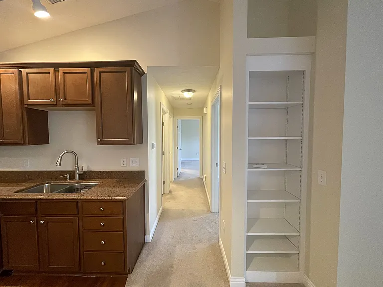 5615 Frawley Dr — Photo 7