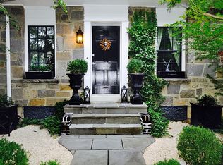 1719 37th St NW, Washington, DC 20007