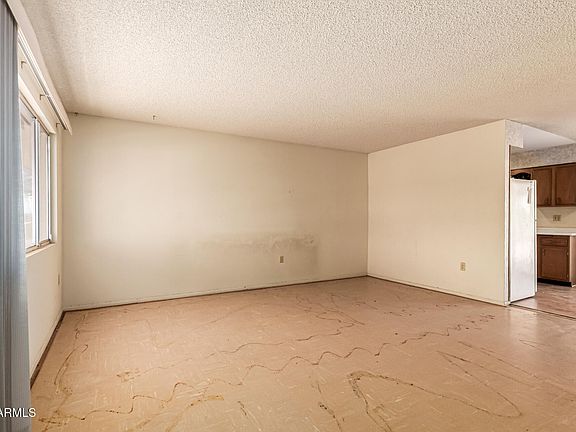 4th image of 10820 W SARABANDE Circle
