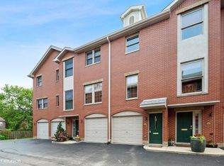 201 S York St UNIT C, Elmhurst, IL 60126