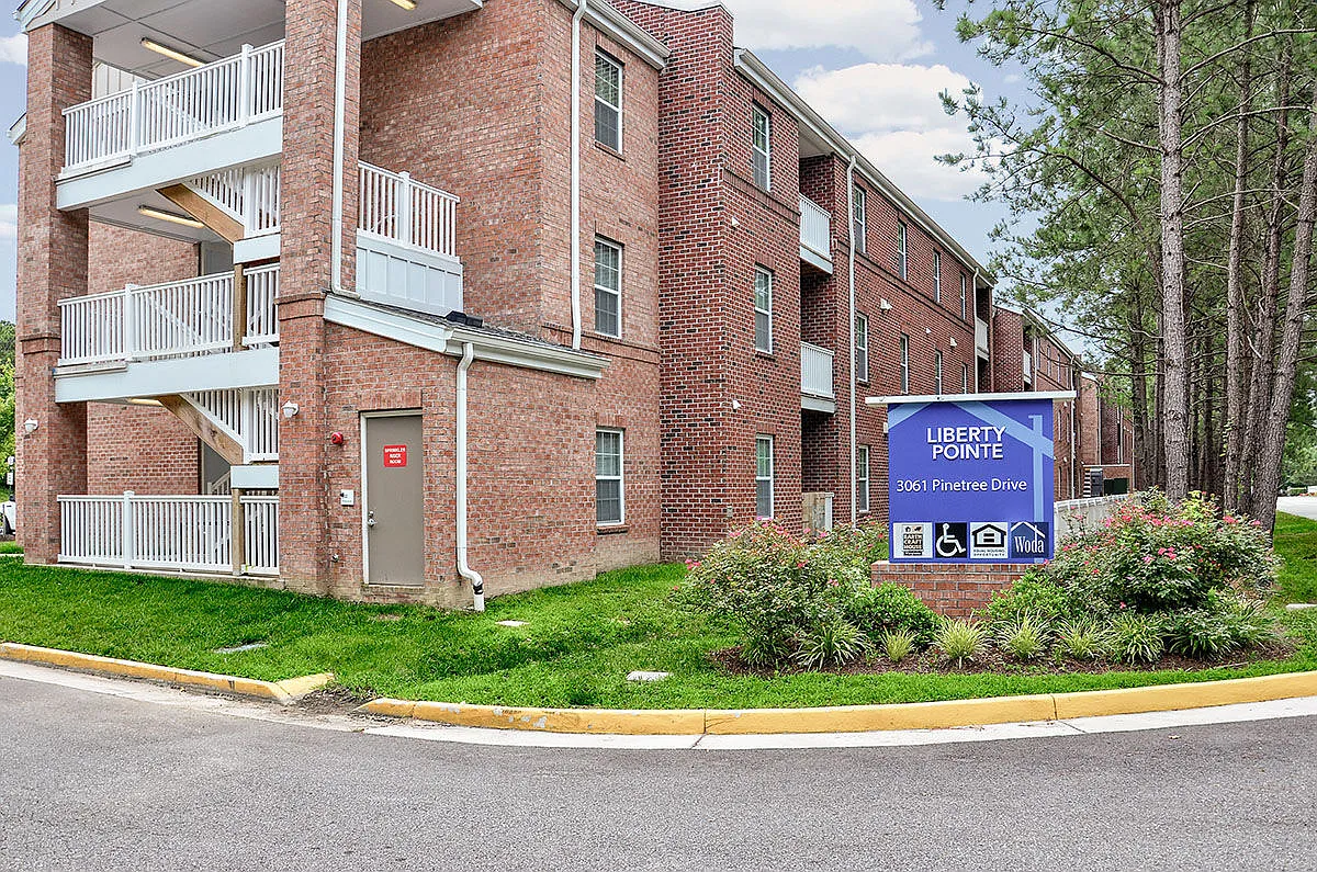 Liberty Pointe — Photo 4