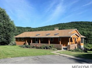 542 Craigfoot Rd, Waterville, NY 13480