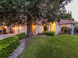 8175 N Yorktown Dr, Fresno, CA