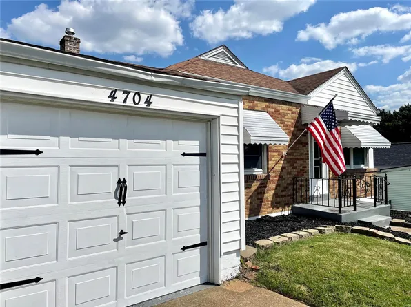4704 Fletcher St, Saint Louis, MO 63121