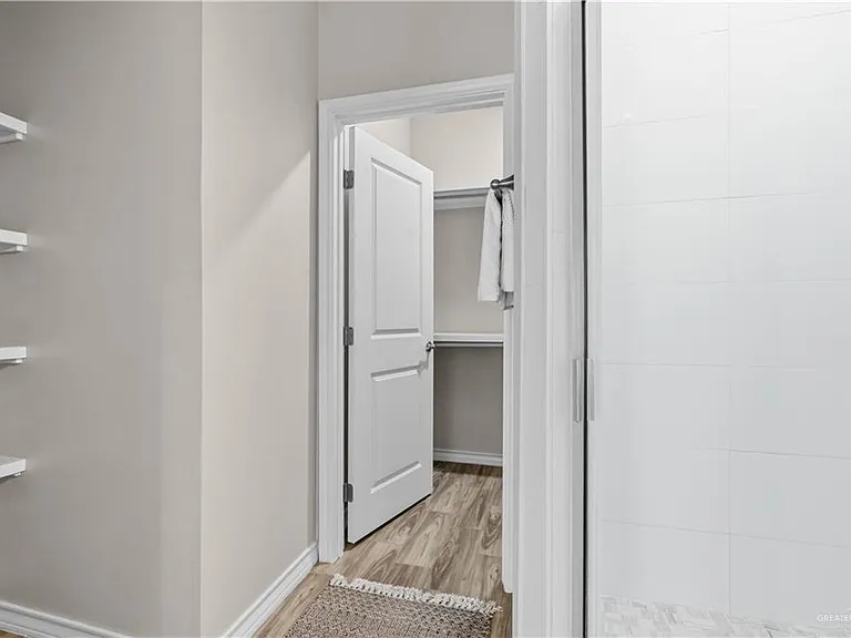 2809 E Israel Ave #1 — Photo 9