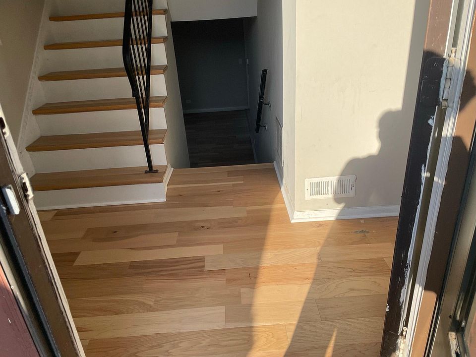 1st image of 4713 Whitney Dr