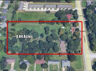 1704 & 1710 S Dixieland Rd, Rogers, AR 72758