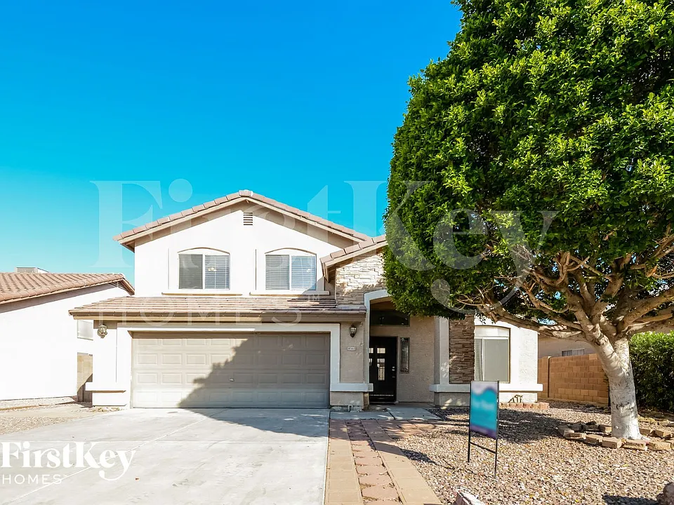 8560 W Vogel Ave