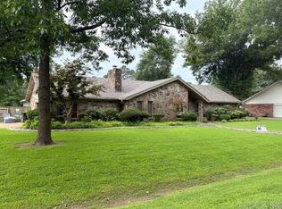 306 Pamela Dr, England, AR 72046