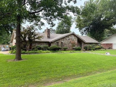 306 Pamela Dr, England, AR, 72046