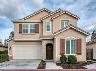 7064 N Cedar Hill Dr, Fresno, CA 93722