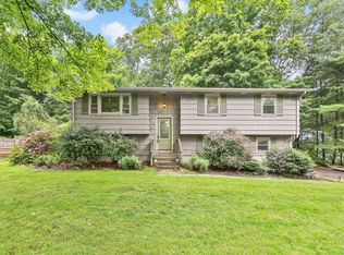 43 Phelps Rd, Marlborough, CT 06447