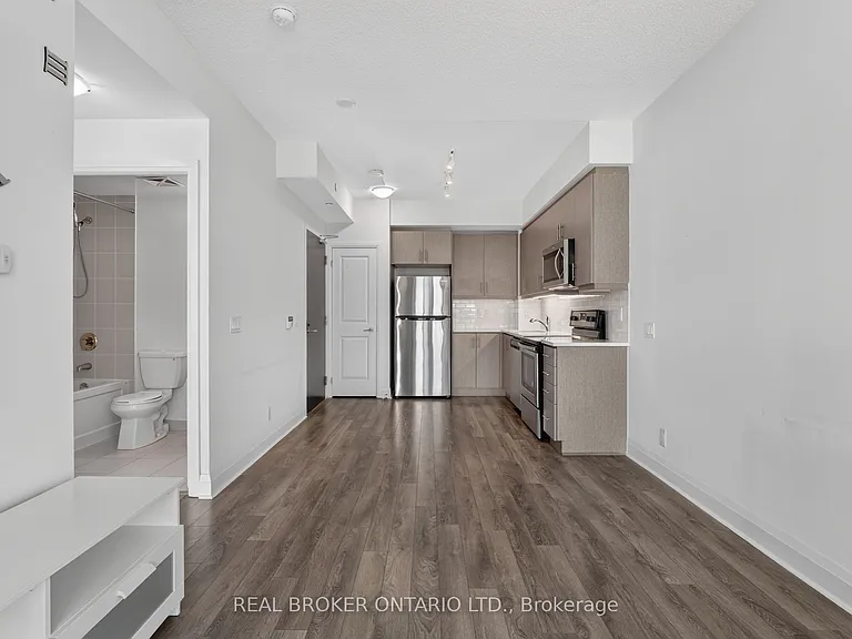 15 Zorra St #1201 — Photo 14