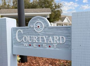 902 Courtyard W #902, Newport, NC 28570